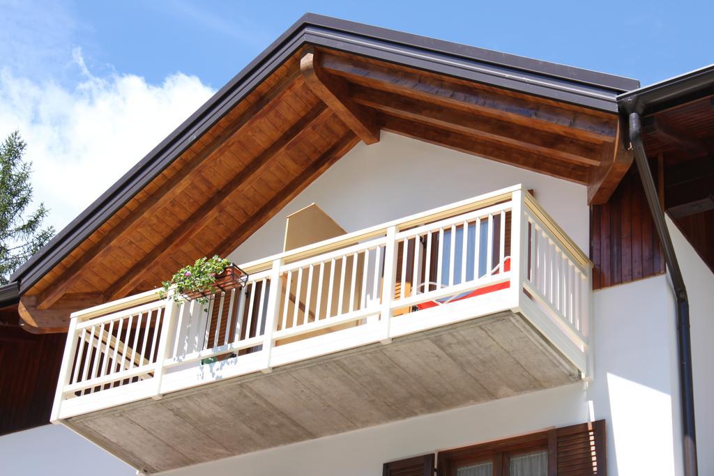 Appartamenti Residenza Pineta Molveno Exteriör bild