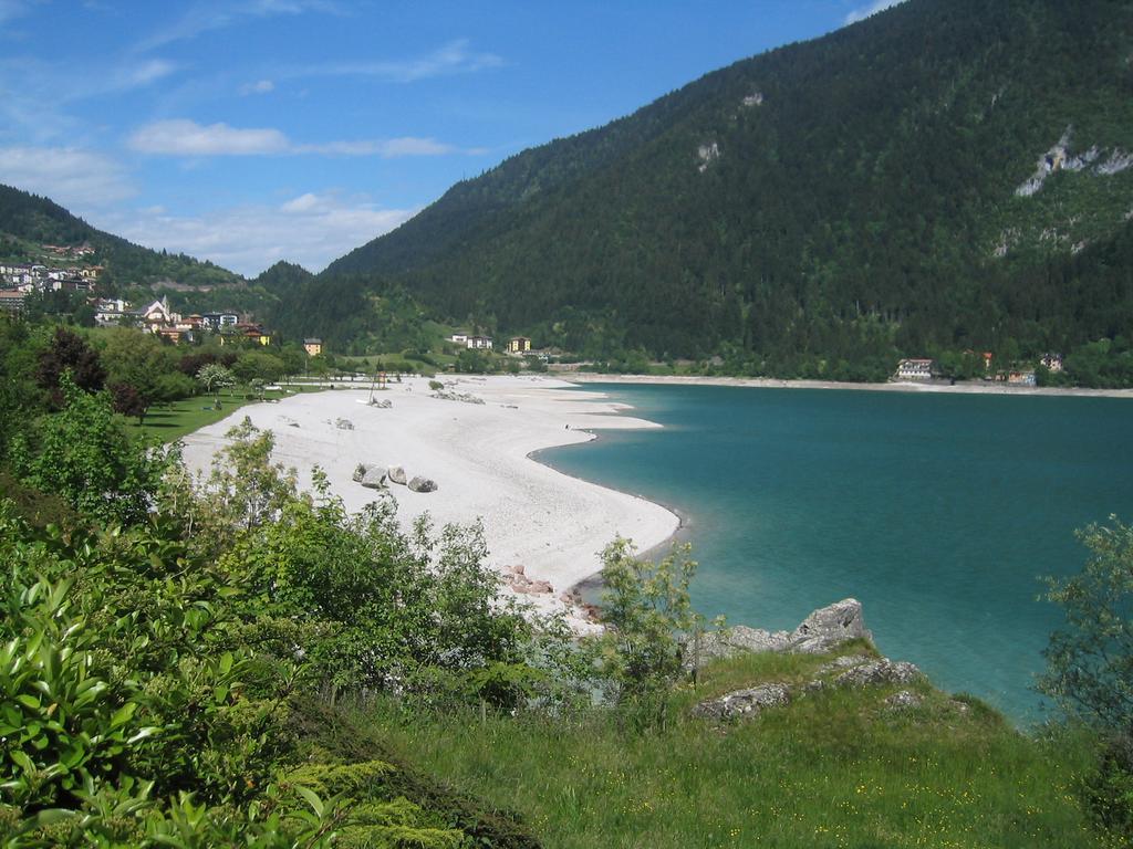 Appartamenti Residenza Pineta Molveno Exteriör bild