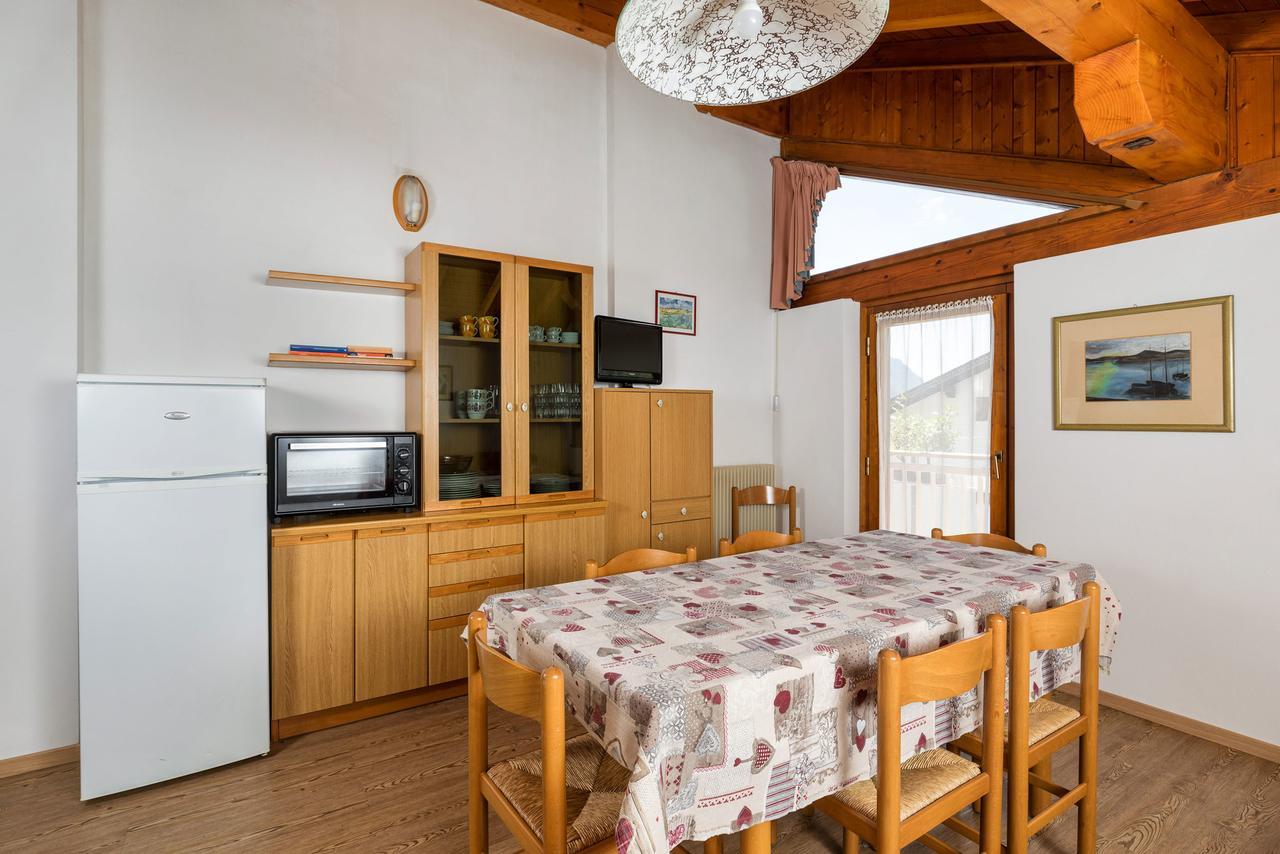 Appartamenti Residenza Pineta Molveno Exteriör bild