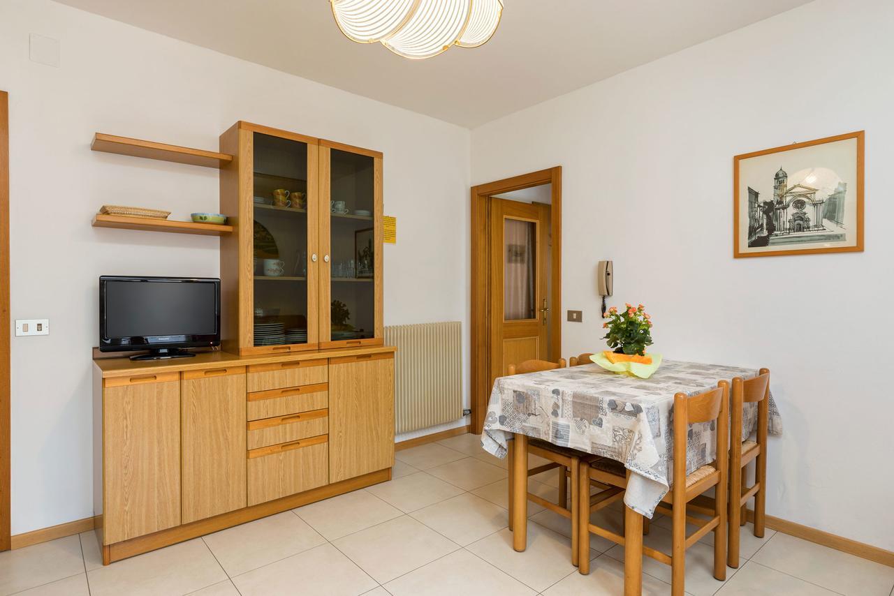 Appartamenti Residenza Pineta Molveno Exteriör bild