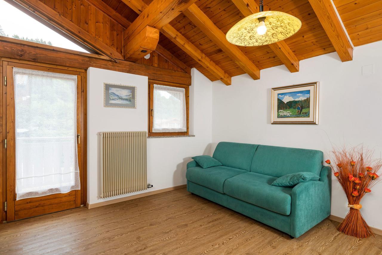 Appartamenti Residenza Pineta Molveno Exteriör bild