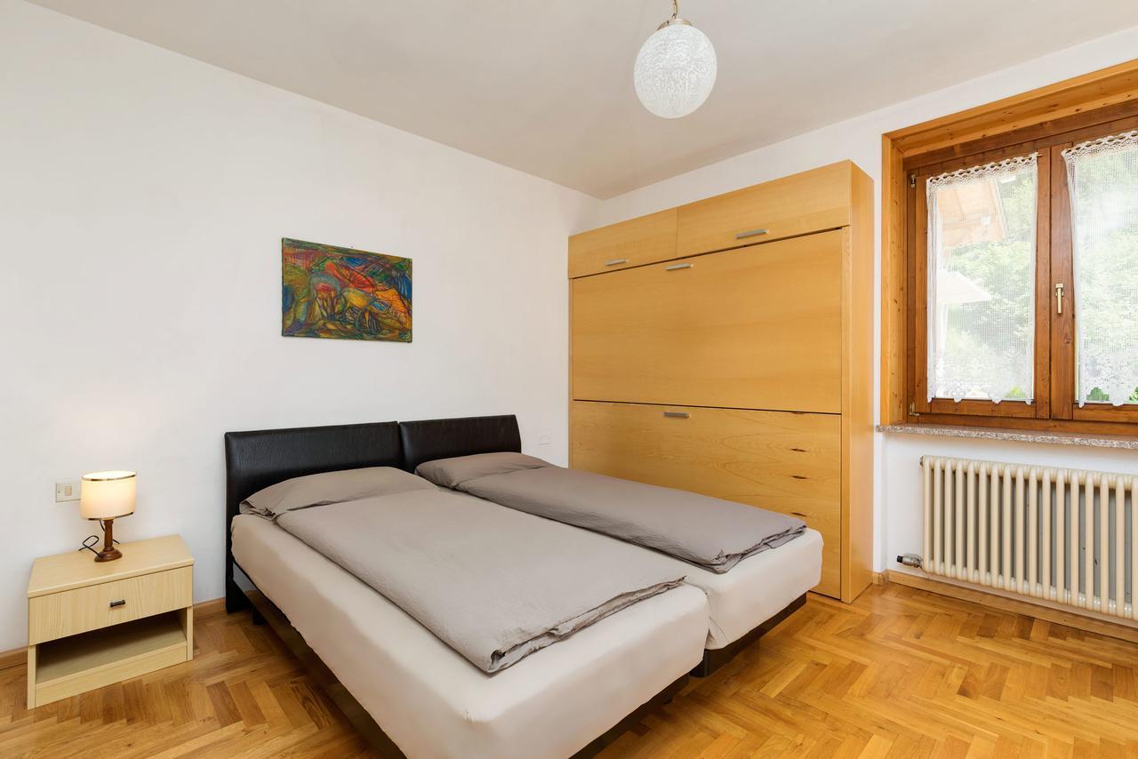 Appartamenti Residenza Pineta Molveno Exteriör bild