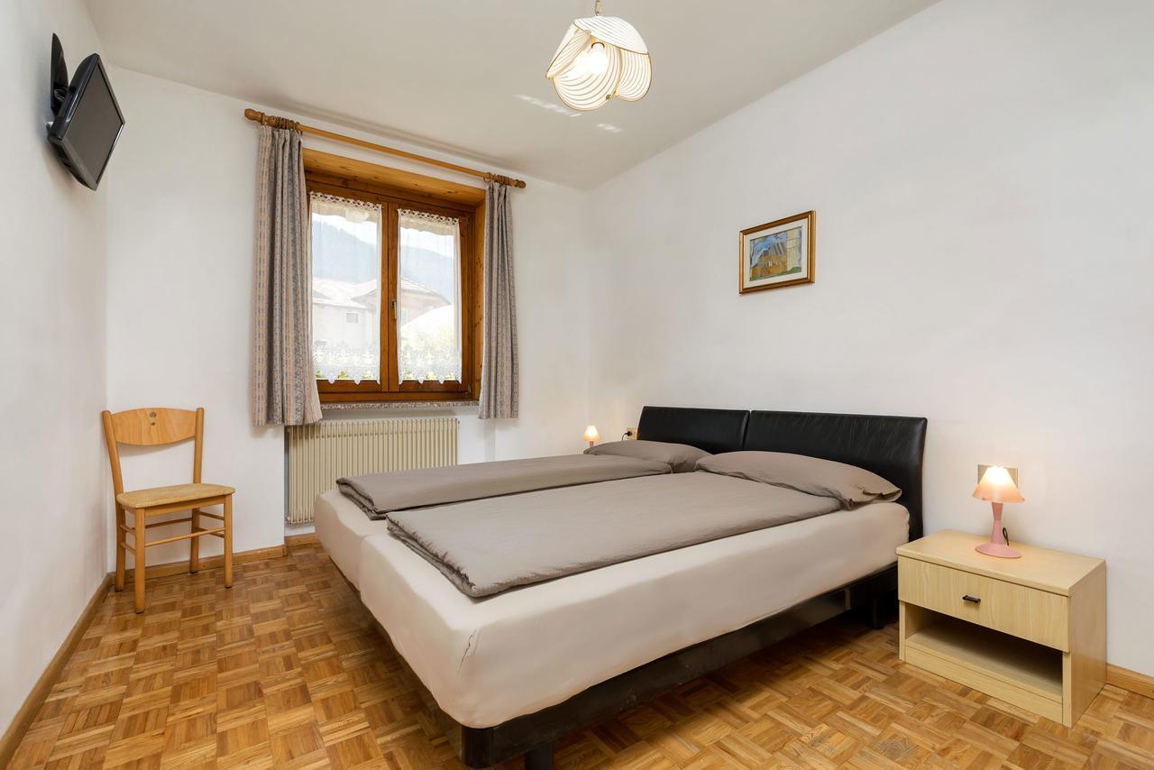 Appartamenti Residenza Pineta Molveno Exteriör bild