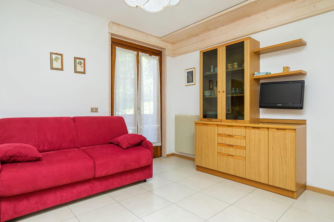Appartamenti Residenza Pineta Molveno Exteriör bild